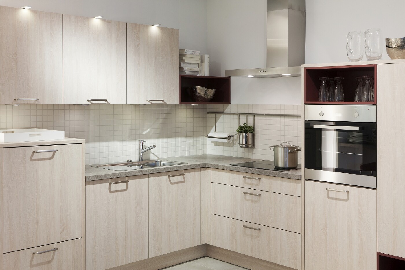 Mehr Details sehen? Klick aufs Bild vergrößert! Mehr Details sehen? Klick aufs Bild vergrößert!