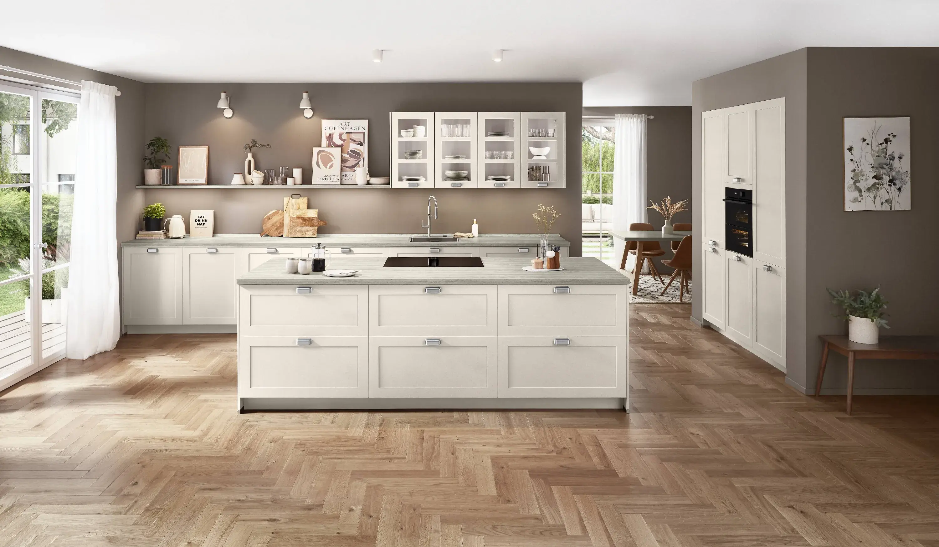 Nobilia weisse offene Inselküche im Landhausstil mit Rahmenfronten modernen Muschelgriffen Vitrinenoberschränken und wandbündigem Geräteschrank